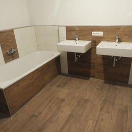 Fliesen, Mosaik, Feinstein und Terrassenplatten